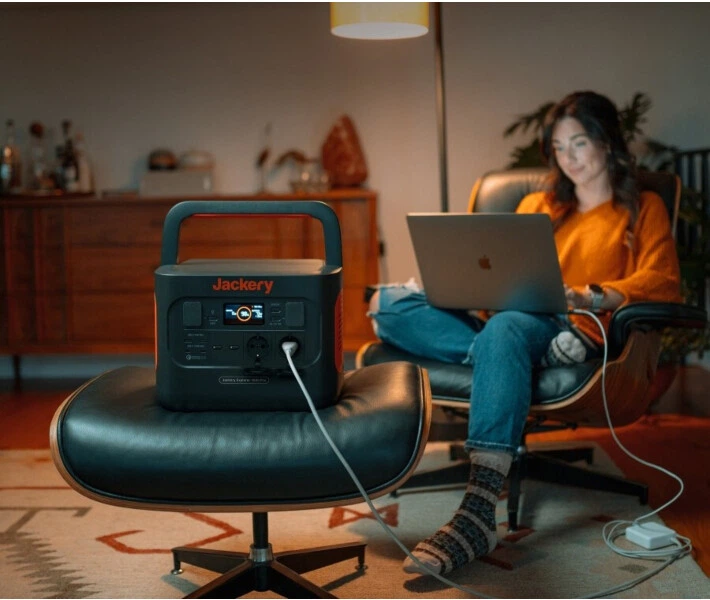 Зарядна станція Jackery Explorer 1000 Pro (1000 Вт/ч) - изображение 6