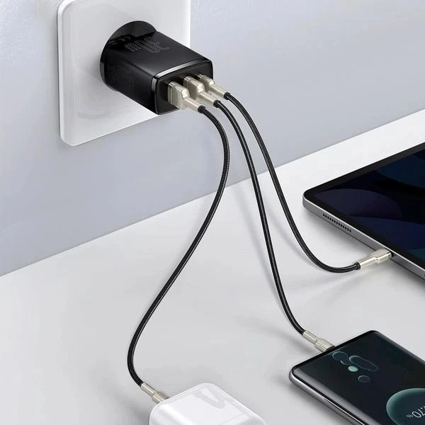 Мережевий зарядний пристрій Baseus 2USB Type-C 3A QC3.0 PD3.0 потрійний адаптер 30W з швидкою зарядкою, Чорний - зображення 6