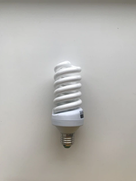 Енергозберігаюча лампа ECO LIGHT 32W 32Вт E27 4000К біле нейтральне денне світло -art.00147 - Фото 6 Енергозберігаюча лампа ECO LIGHT 32W 32Вт E27 4000К біле нейтральне денне світло -art.00147 - зображення 6