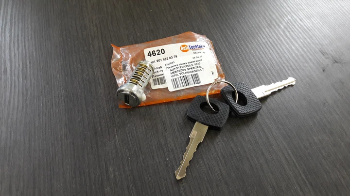 Личинка замка зажигания AUTOTECHTEILE 100 4620 MERCEDES SPRINTER, VITO, VOLKSWAGEN LT - изображение 2
