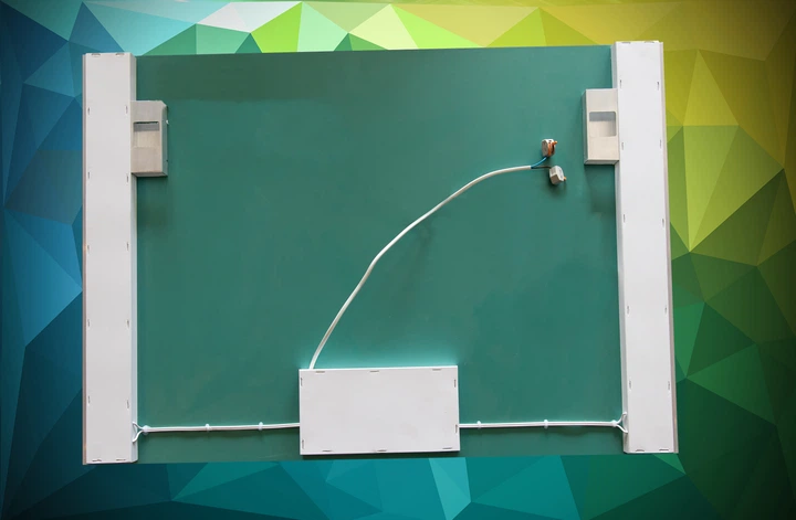 Сенсорное LED зеркало 800x600 с облегченным корпусом и подсветкой, с сенсорной кнопкой управления, модель Adelita - изображение 7