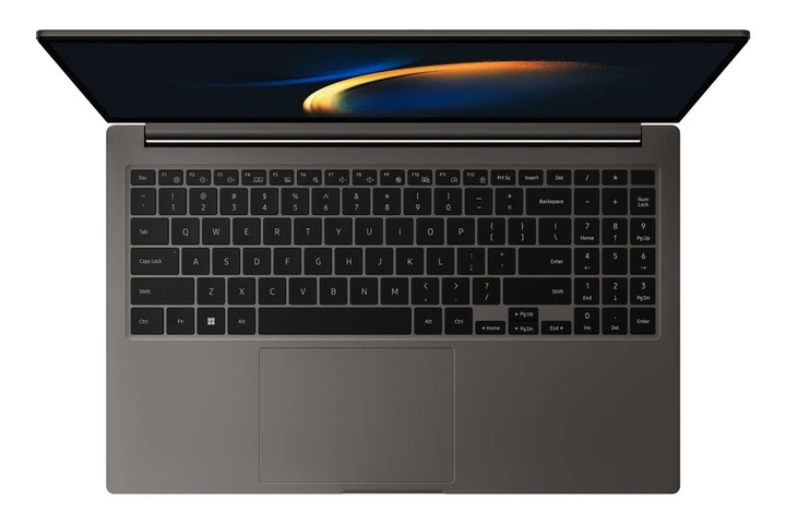 Ноутбук Samsung Galaxy Book3 (NP750XFG-KA1IT) Graphite / Intel Core i5-1335U / RAM 8 ГБ / SSD 256 ГБ / Intel Iris Xe Graphics / Windows 11 Home - Фото 3 Ноутбук Samsung Galaxy Book3 (NP750XFG-KA1IT) Graphite / Intel Core i5-1335U / RAM 8 ГБ / SSD 256 ГБ / Intel Iris Xe Graphics / Windows 11 Home - зображення 3