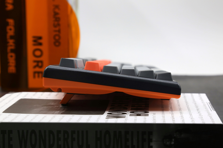 Клавиатура проводная Varmilo Lure VBM108 Bot: Lie 108Key EC V2 Sakura USB Black (A01A003A9A4A01A005) - изображение 17