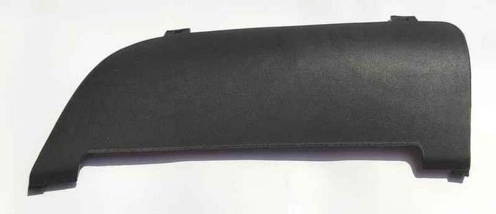 Заглушка заднього бампера, заглушка буксирувального гака