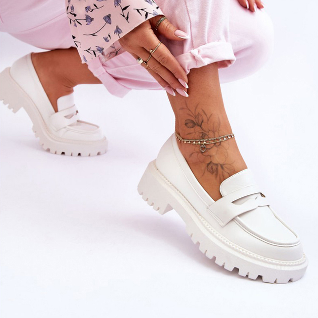 Loafersy damskie na grubej podeszwie Riverside 38 Białe (5905677115864) - obraz 5