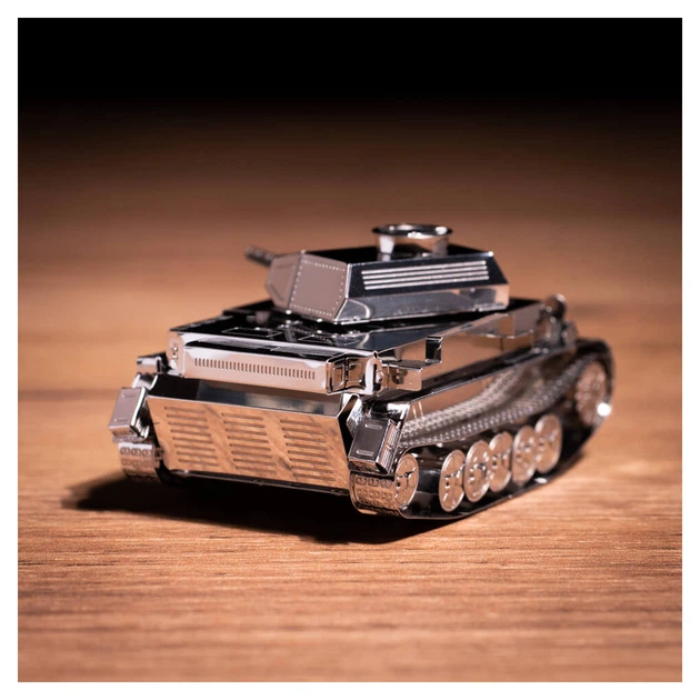 Конструктор Metal Time коллекционная модель Pz.Kpfw. II Ausf. G (MT061) - изображение 4