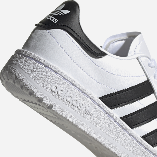 Підліткові кеди для дівчинки adidas Team Court J EF6815 35.5 (3.5UK) Білі з чорним (4062053001065) - зображення 8