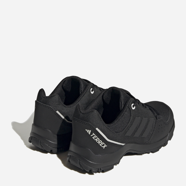 Підліткові трекінгові кросівки для хлопчика Adidas Terrex Hyperhiker L HQ5823 36 (3.5UK) Чорні (4066749372149) - зображення 16