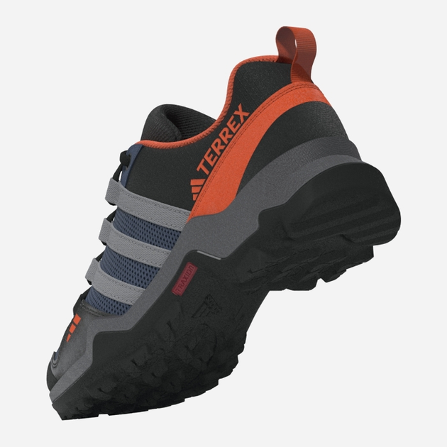 Buty sportowe chłopięce adidas Terrex AX2R K IF5702 38.5 (5.5UK) Czarne z niebieskim i pomarańczowym (4066761665458) - obraz 11
