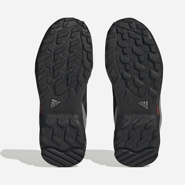 Buty sportowe chłopięce adidas Terrex AX2R K IF7514 38 (5UK) Czarne z szarym (4066745284200) - obraz 13