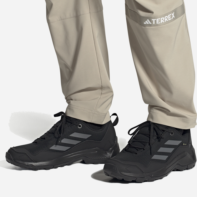 Buty sportowe trekkingowe męskie z membraną Adidas Terrex Eastrail GTX ID7845 40 Czarne (4066762541188) - obraz 2