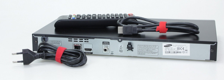 DVD-BluRay плеер Samsung BD-E5300 (MKV,MP3,WMA,AVCHD,MPEG2