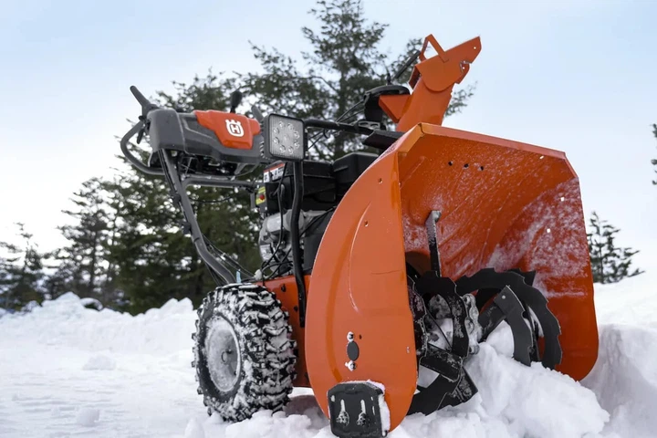 Снегоуборщик Husqvarna ST 224 (9705286-01) - изображение 5