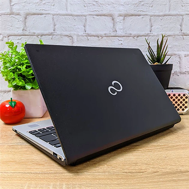 Ноутбук Fujitsu LIFEBOOK S936 13.3