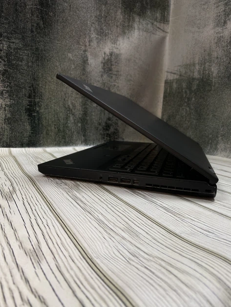 Ноутбук Lenovo ThinkPad P52 \ 15.6 \ IPS \ Core I7-8850H \ SSD 512 GB \ NVIDIA Quadro 4 GB \ - Б/У - Фото 4 Ноутбук Lenovo ThinkPad P52 \ 15.6 \ IPS \ Core I7-8850H \ SSD 512 GB \ NVIDIA Quadro 4 GB \ - Б/У - изображение 4