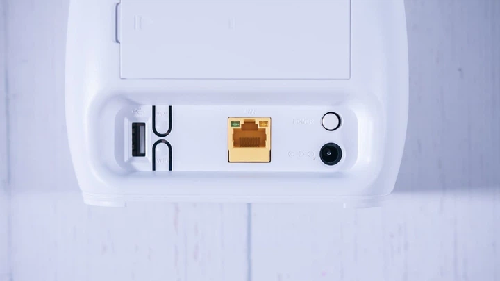 Маршрутизатор TECNO TR210 LTE (4895180764646) - изображение 13