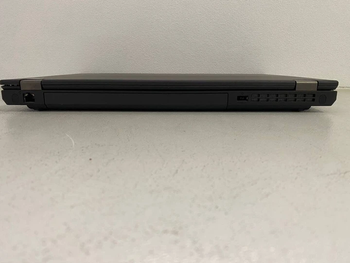Ноутбук Б-класс Lenovo ThinkPad T540p / 15.6" (1920x1080) TN / Intel Core i7-4600M (2 (4) ядра по 2.9 - 3.6 GHz) / 8 GB DDR3 / 240 GB SSD / Intel HD Graphics 4600 / DVD-ROM / VGA б/у - Фото 9 Ноутбук Б-класс Lenovo ThinkPad T540p / 15.6" (1920x1080) TN / Intel Core i7-4600M (2 (4) ядра по 2.9 - 3.6 GHz) / 8 GB DDR3 / 240 GB SSD / Intel HD Graphics 4600 / DVD-ROM / VGA б/у - изображение 9