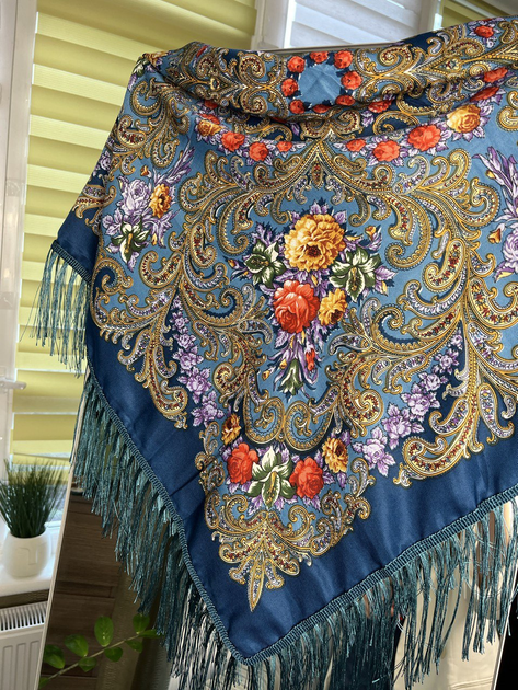 Бирюзовое платье – выбор аксессуаров, которые идеально дополнят наряд!