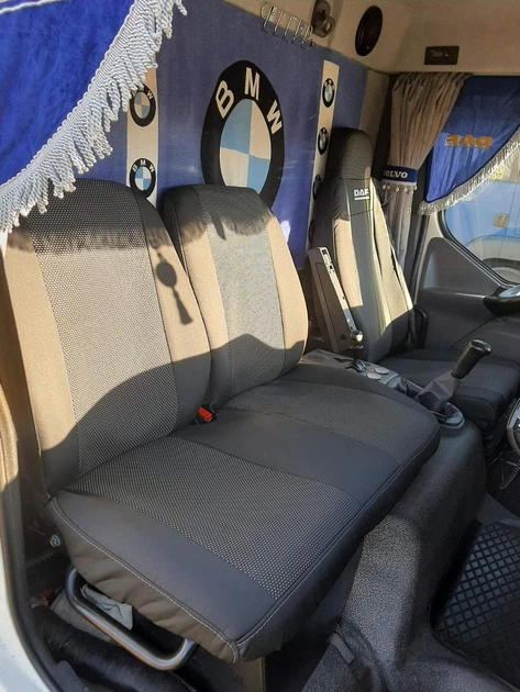 Автомобильные чехлы авточехлы на сиденья DAF LF 2+1 01-06 Favorite черные Даф ЛФ UV0855 - изображение 2