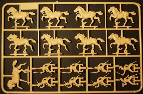 Фигурки коллекционные ITALERI Французская тяжелая кавалерия FRENCH HEAVY CAVALRY (IT6003) - изображение 3