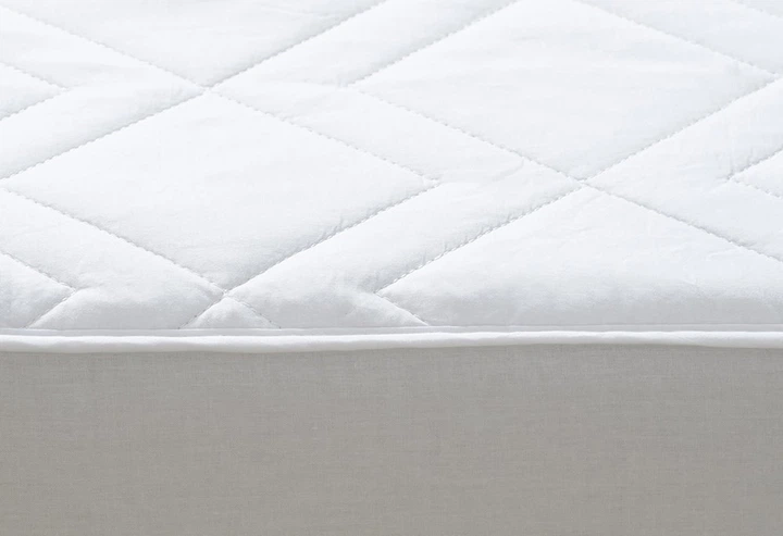 Наматрасник стеганый U-Tek. Comfort Summer Lite натяжной с борто-180х200х30 - Фото 2 Наматрасник стеганый U-Tek. Comfort Summer Lite натяжной с борто-180х200х30 - изображение 2