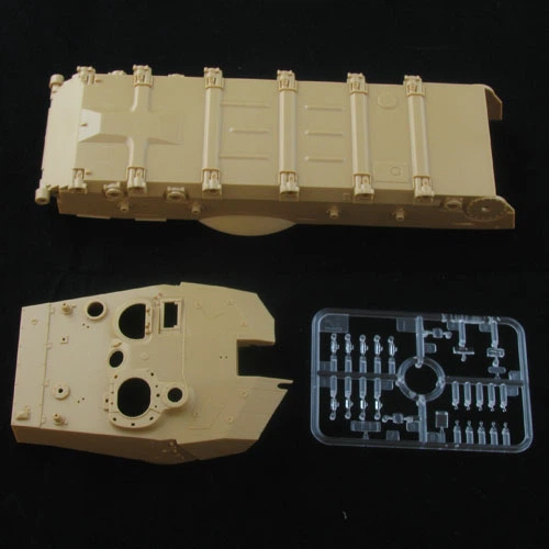 Сборная модель 1/35 танк Chinese PLA ZTZ-99A1 Bronco CB35040 - изображение 2