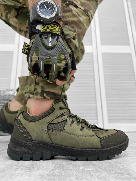 Тактичні кросівки Tactical Assault Shoes Olive 43 - зображення 1