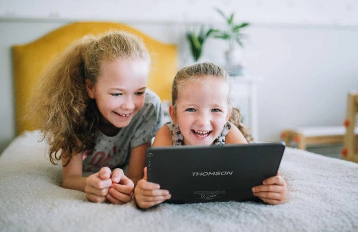 Планшет Thomson TEO 10" 2/32GB Black (TEO10A2BK32P) - Фото 4 Планшет Thomson TEO 10" 2/32GB Black (TEO10A2BK32P) - изображение 4