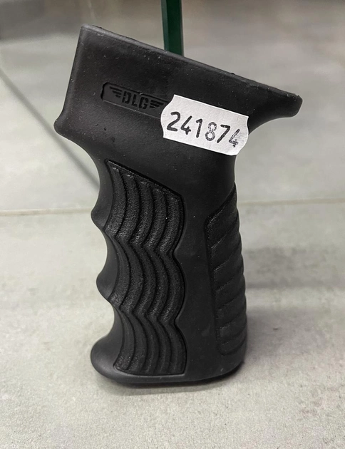 Рукоятка пістолетна для AK 47/74, прогумована, GRIP DLG-098, колір Чорний, з відсіком для батарейок (241874) - зображення 2