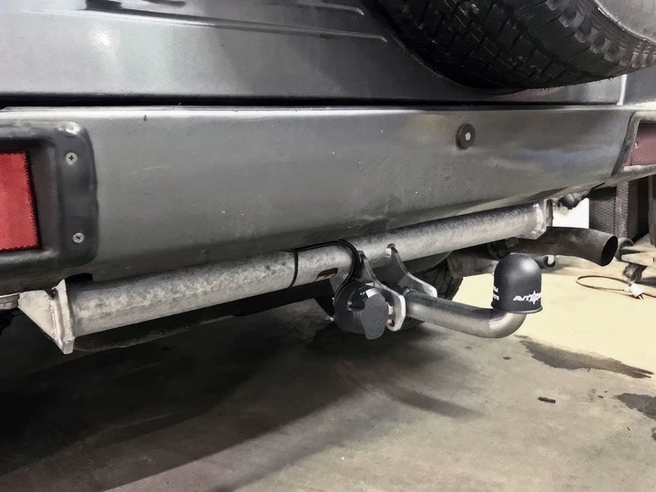 Фаркоп Toyota Land Cruiser 90 1996-2002 Galia - изображение 4