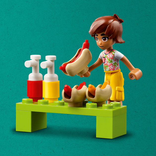 Zestaw klocków LEGO Friends Food truck z hot dogami 100 elementów (42633) - obraz 5