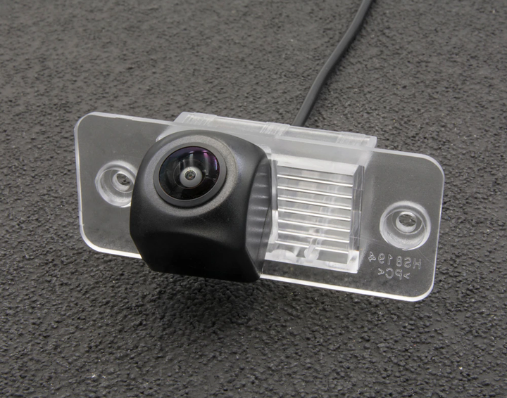 Камера заднего вида Teyes Sony Volkswagen Touareg 2002-2010\Tiguan 2012-2015 - изображение 3