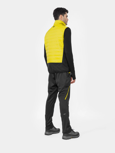 Спортивные штаны мужские 4F Ultralight H4Z22-SPMTR061-20S S Deep Black (5903609292423) - Фото 2 Спортивные штаны мужские 4F Ultralight H4Z22-SPMTR061-20S S Deep Black (5903609292423) - изображение 2