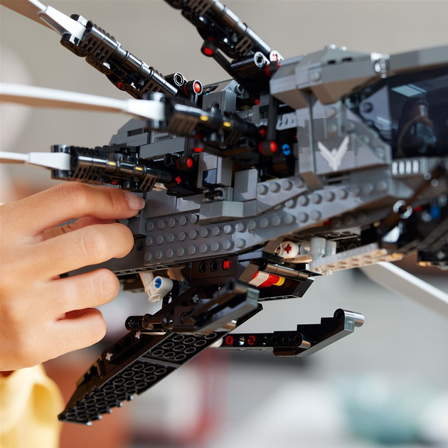 Zestaw klocków LEGO Icons Diuna — Atreides Royal Ornithopter 1369 elementów (10327) - obraz 7
