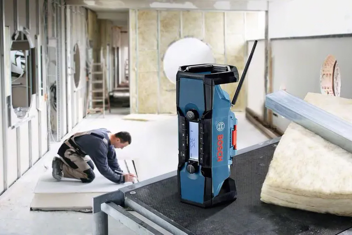 Radio na budowę Bosch Professional GPB 18V-2 SC (C) CLC (4059952507828) - obraz 3