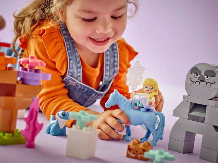Конструктор LEGO DUPLO Эльза и Бруни в заколдованном лесу 31 деталь (10418) - изображение 6