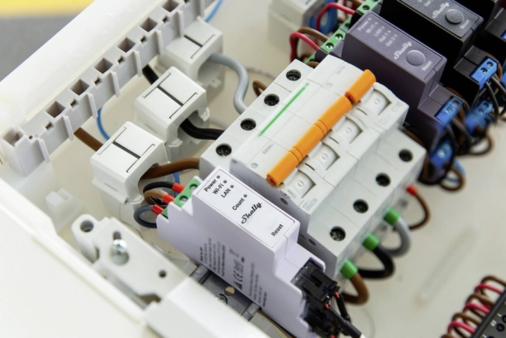 Licznik energii elektrycznej Shelly "Pro 3EM" Wi-Fi fazy 3 x 120 A z funkcją pomiaru (3800235268100) - obraz 4