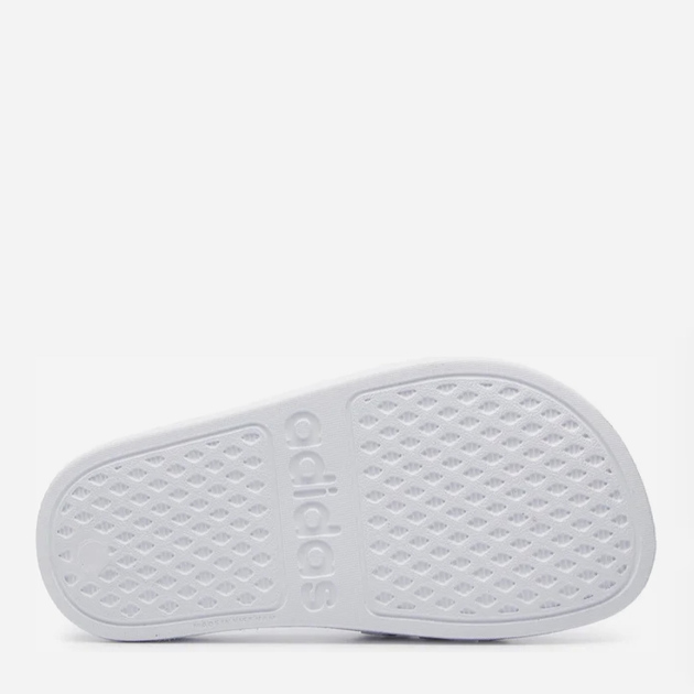 Шльопанці дитячі adidas Adilette Aqua K F35555 38 Білі (4059808224015) - зображення 5