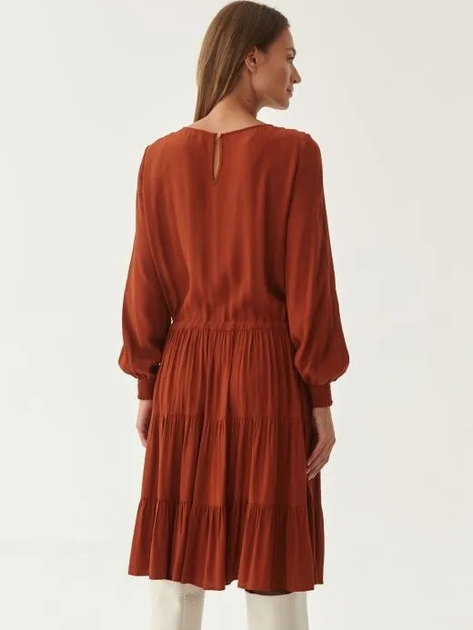 Sukienka midi jesienna damska Tatuum Kinilia T2220.197 44 Pomarańczowa (5900142185373) - obraz 2