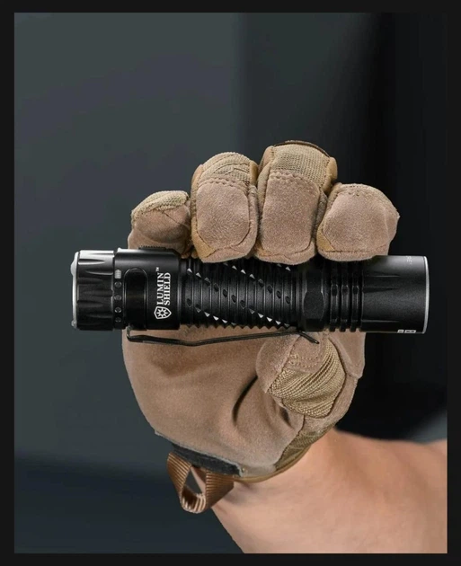 Мощный дальнобойный карманный фонарь Nitecore EDC33 (4000Лм, 450м, USB Type-C) - изображение 1