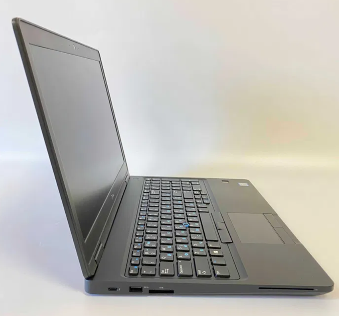 Ігровий ноутбук Dell Latitude 5591 / 15.6" (1920x1080) IPS / Intel Core i7-8850H (6(12) ядер по 2.6-4.3 GHz) / 16GB DDR4 / 512 GB SSD / GeForce MX130, 2 GB GDDR5, 64-bit / WebCam / Fingerprint б/в - зображення 4