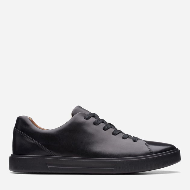 Clarks sale all black