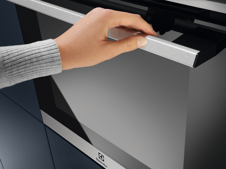 Духова шафа електрична Electrolux EOF5C50BX - зображення 10