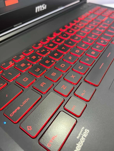 Ноутбук MSI GL62 7REX - I7-7700HQ/ 8Gb/ SSD 120Gb+HDD 1Tb/GTX 1050Ti 4GB Б/В - изображение 4