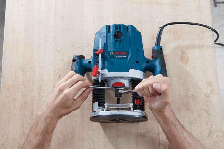 Фрезер Bosch Professional GOF 130, 1300 Вт, 28000 об/хв (06016B7000) - зображення 6