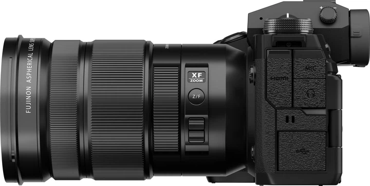 Fujifilm XF 18-120mm f/4 LM PZ WR (16780224) - Фото 9 Fujifilm XF 18-120mm f/4 LM PZ WR (16780224) - изображение 9