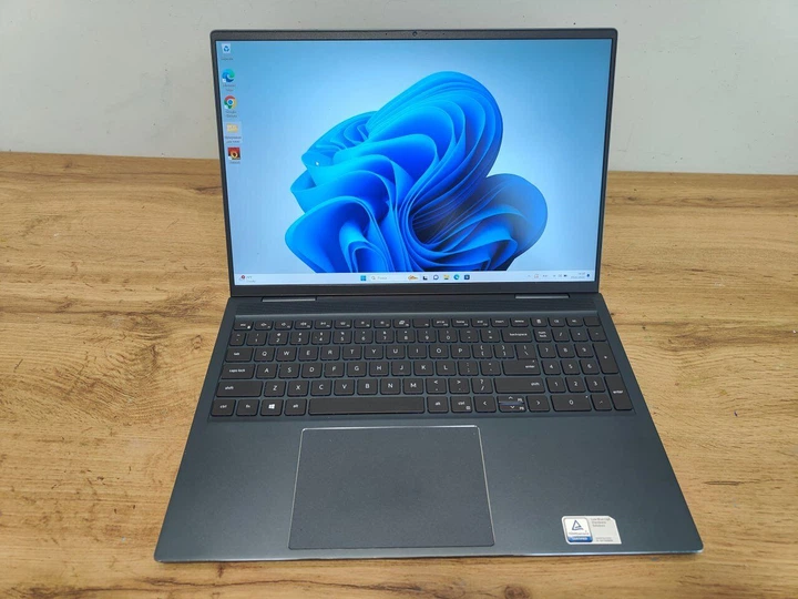 Ігровий ноутбук Dell Inspiron 16 7610 Plus / 16" (3072x1920) IPS / Intel Core i7-11800H (8 (16) ядер по 2.3 - 4.6 GHz) / 16 GB DDR4 / 512 GB SSD / nVidia GeForce RTX 3050, 4 GB GDDR6, 128-bit / WebCam / Windows 10 Home б/в - Фото 8 Ігровий ноутбук Dell Inspiron 16 7610 Plus / 16" (3072x1920) IPS / Intel Core i7-11800H (8 (16) ядер по 2.3 - 4.6 GHz) / 16 GB DDR4 / 512 GB SSD / nVidia GeForce RTX 3050, 4 GB GDDR6, 128-bit / WebCam / Windows 10 Home б/в - зображення 8