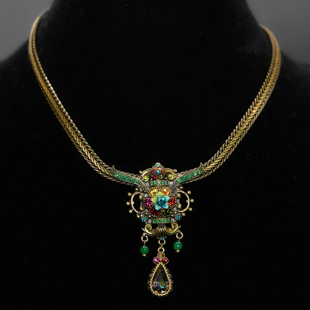 Намисто від Michal Negrin "Золотий Вік" із зеленими кристалами Swarovski - Фото 1 Намисто від Michal Negrin "Золотий Вік" із зеленими кристалами Swarovski - зображення 1