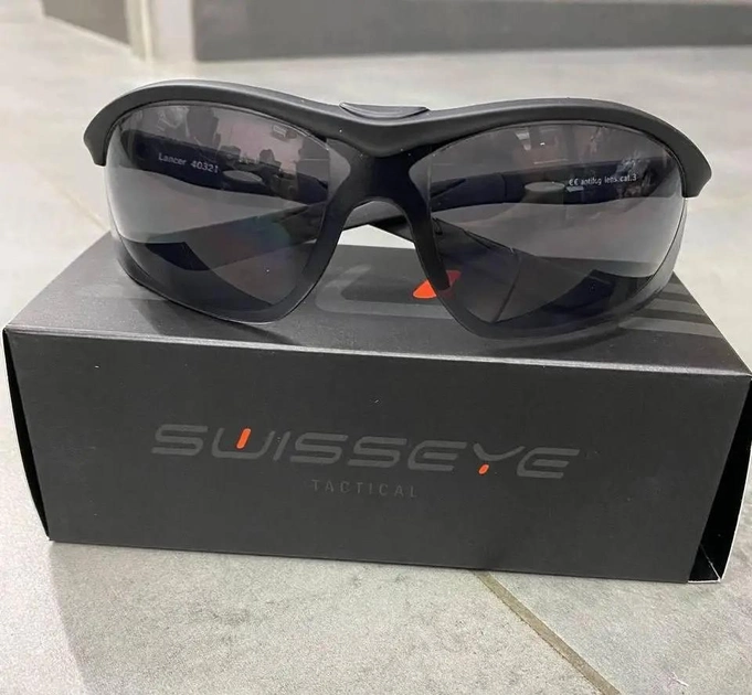 Баллистические очки Swiss Eye Lancer с затемненным стеклом черные (241693) - изображение 1