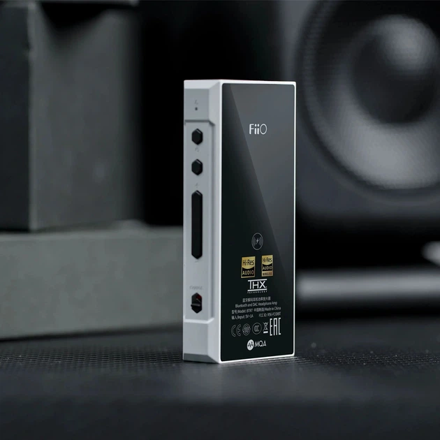 ЦАП та підсилювач FIIO BTR7 White - Фото 7 ЦАП та підсилювач FIIO BTR7 White - изображение 7